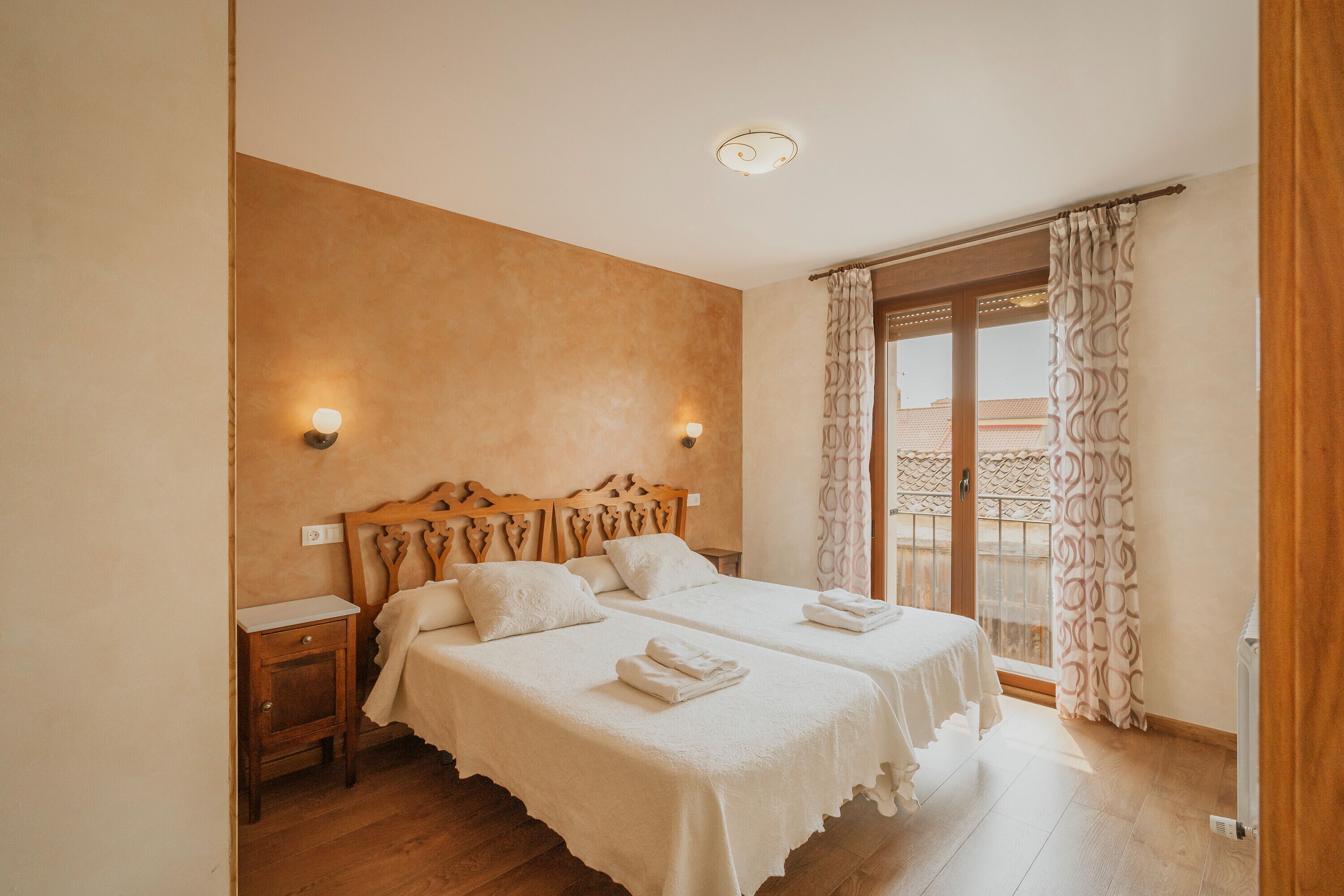 8 soverom, wi-fi og sengetøy