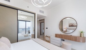 Luxury Apartment, Balcony, Harbour View
