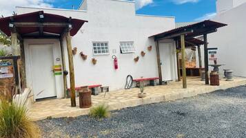 Chalet clásico, vista al jardín | Wifi gratis