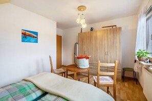 1 habitación, wifi y ropa de cama 
