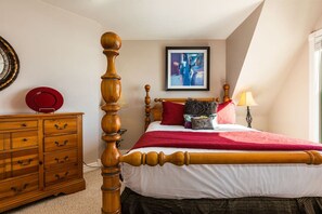 Desk, iron/ironing board, travel cot, free WiFi - Bella Vista | Sleeps 21 · Hot Tub · Mountain Views (Park City)