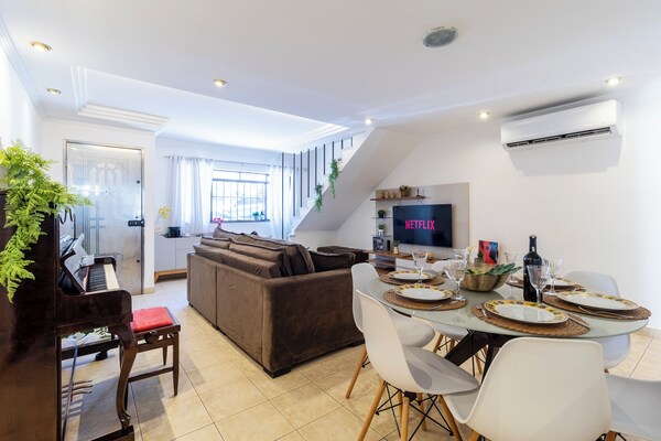 Casa Com 4 Quartos No Ipiranga - São Paulo