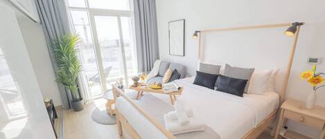 アイロン / アイロン台、旅行用ベビーベッド、WiFi