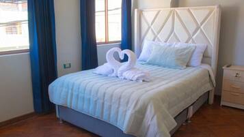 Zimmer, 1 Doppelbett, Stadtblick