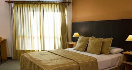 Hotel Campo Alegre