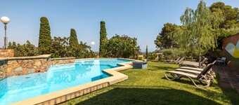 Casa rural 'Villa La Guaita' con vistas al mar, piscina privada y Wi-Fi