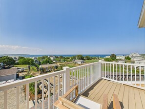 Room 202 | Terrace/patio - Eureka Hotel (New Shoreham)