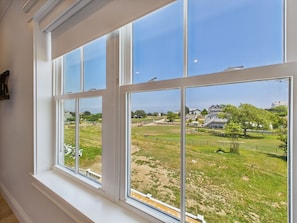 Room 103 | Tirai kedap cahaya, setrika/meja setrika, Wi-Fi gratis, dan seprai linen