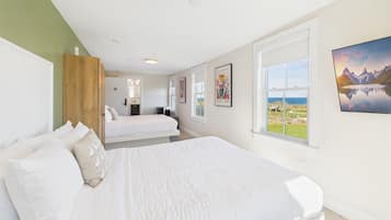 Room 204 | Udsigt fra værelset