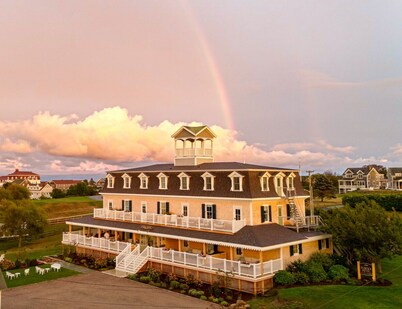 Eureka Hotel