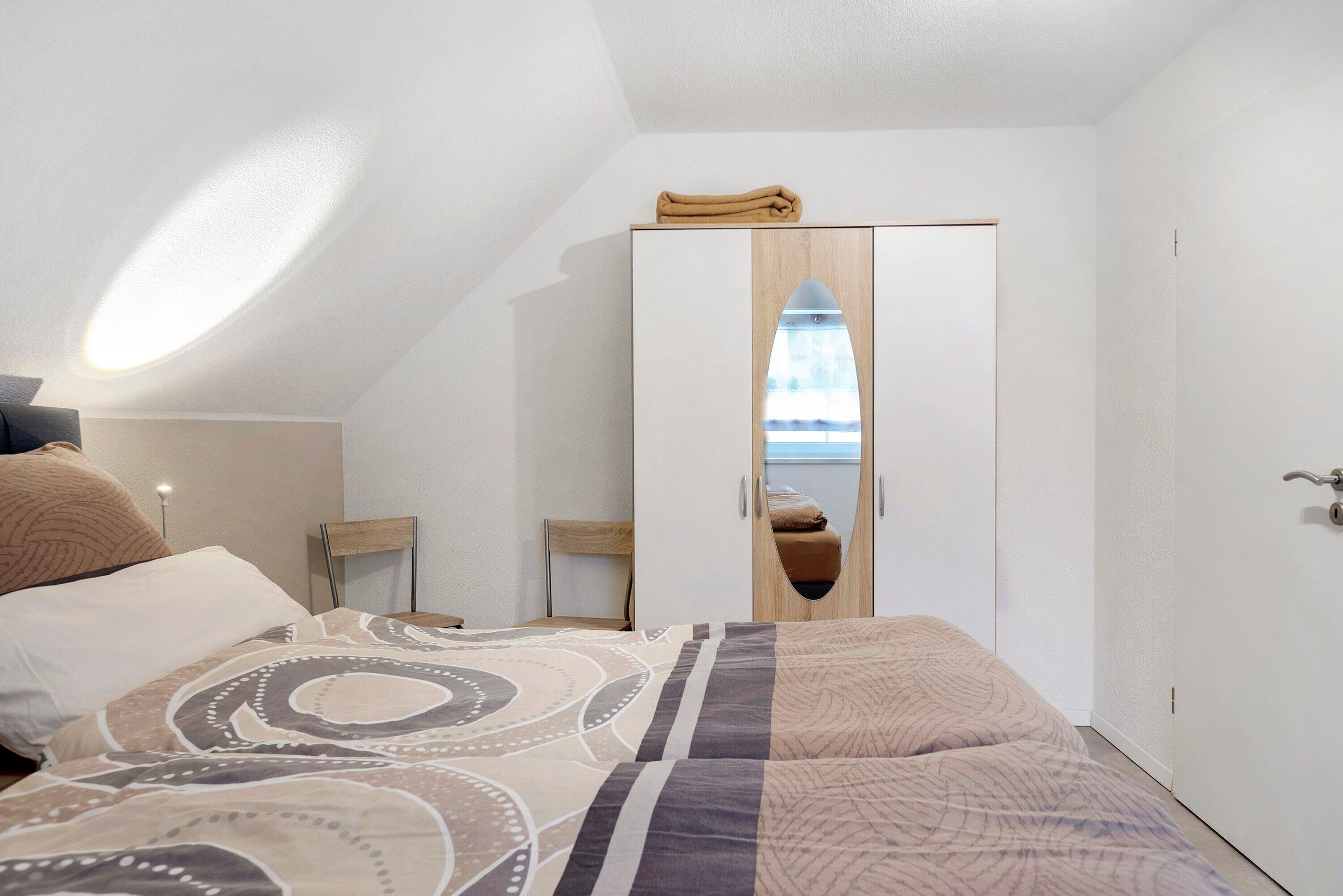 2 chambres, fer et planche à repasser, Wi-Fi, draps fournis