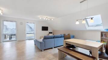 Télévision, lecteur de DVD, chaßne hi-fi