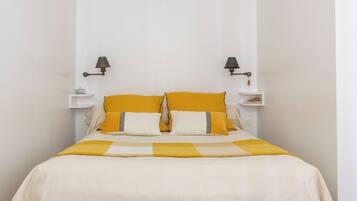 Comfort Apartment, City View