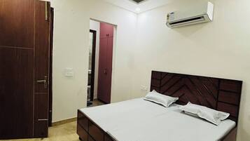Villa, 4 chambres, fumeurs, balcon | 4 chambres