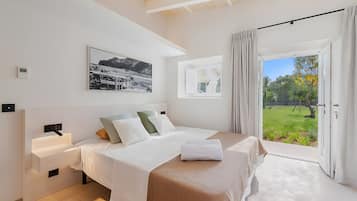 4 bedrooms, WiFi, bed sheets