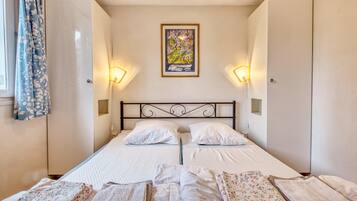 2 Schlafzimmer, Bettwäsche