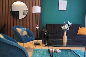 Smart TV, books