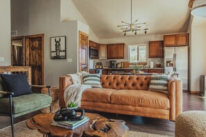 Televisión, chimenea