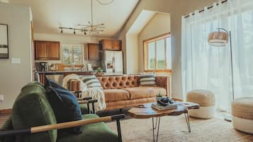 Télévision, cheminée