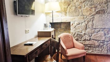 Chambre Simple Classique | Bureau, Wi-Fi gratuit