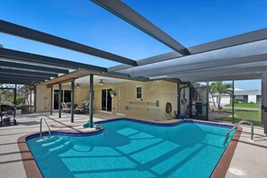 House, Multiple Beds (Beach Retreat) | Pool - Beach Retreat (Fort Myers Beach)
