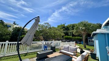 Apartment, 1 King Bed, Patio, Ocean View | Terrace/patio