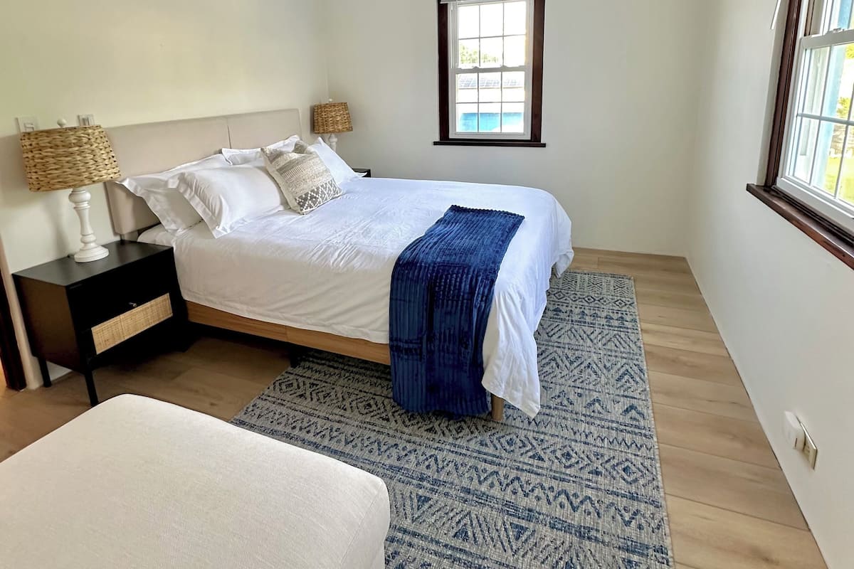 Apartment, 2 Bedrooms, Patio, Ocean View | In-room safe, iron/ironing board, free WiFi