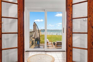 Apartment, 2 Bedrooms, Patio, Ocean View | Living area | 36-inch Smart TV with digital channels - Blue Water (Southampton Parish)