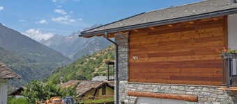 'Renetta' Room with Mountain View, Wi-Fi and Air Conditioning