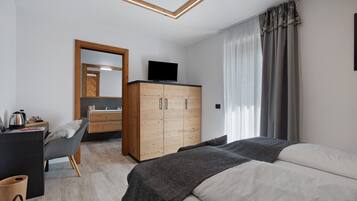 1 camera, Wi-Fi, lenzuola