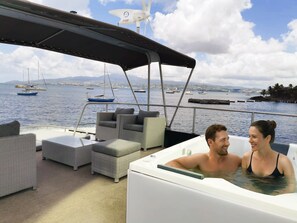 Baignoire à remous extérieure