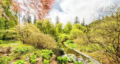 Spacious Argyll Farmhouse in an Idyllic Setting
