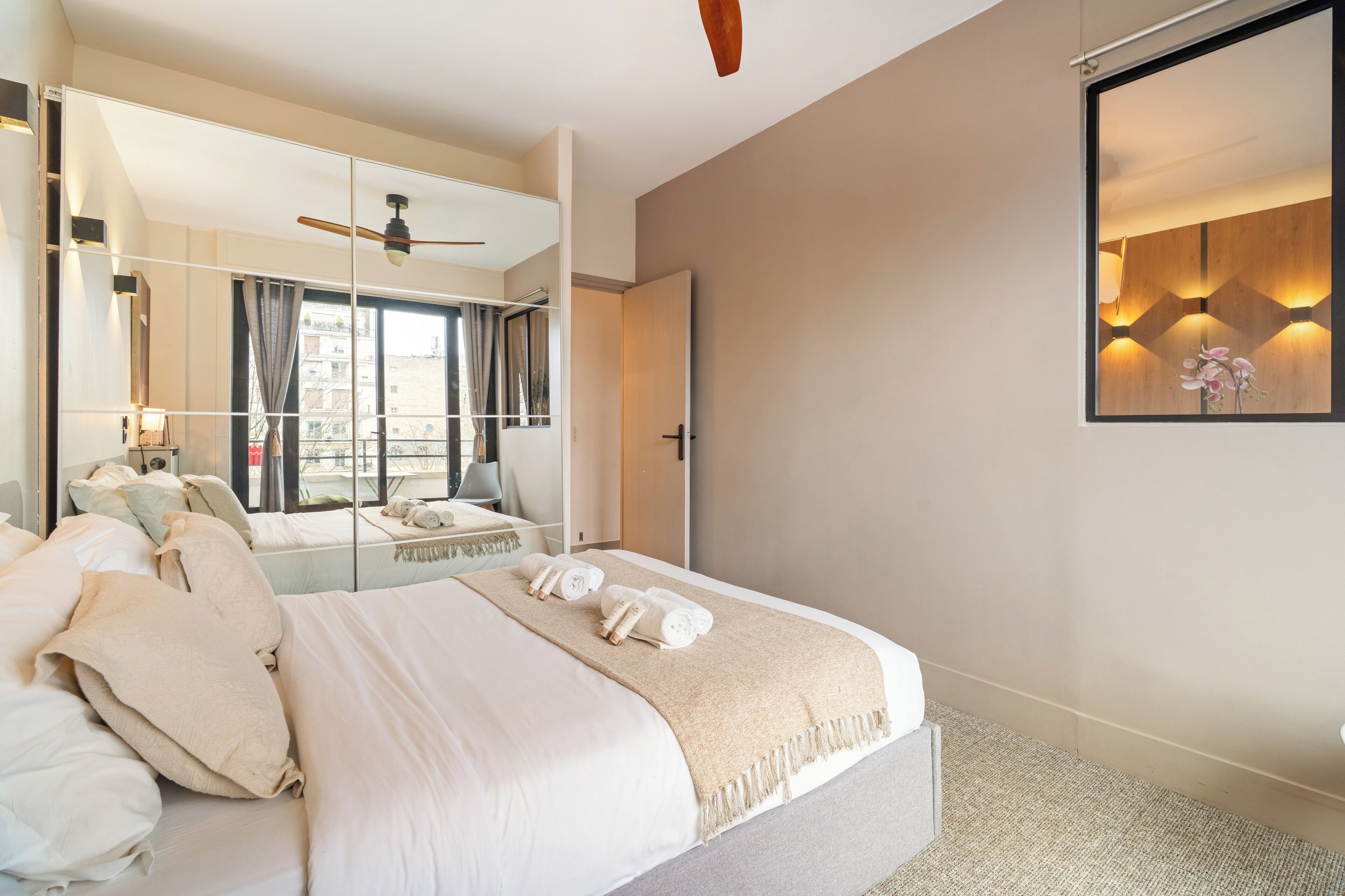 Iron/ironing board, travel crib, free WiFi, bed sheets