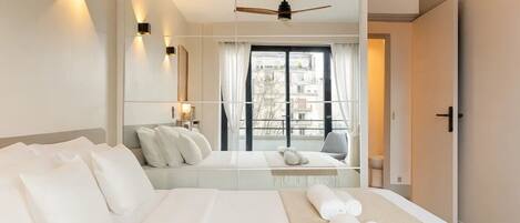 Superior Apartment, Garden View | Iron/ironing board, travel cot, free WiFi, bed sheets