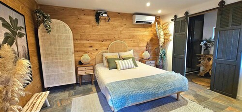 Samadhi, gîte avec jardin, clim, jacuzzi, parking privé, animaux acceptés
