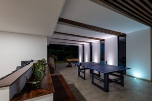 Villa, 5 Bedrooms, Accessible, Smoking | Games room