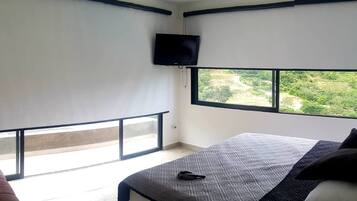 Villa, 5 Bedrooms, Accessible, Smoking