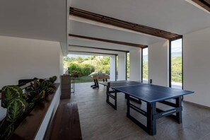 Villa, 5 Bedrooms, Accessible, Smoking | Games room - Archi Villa Sopetran (Sopetrán)