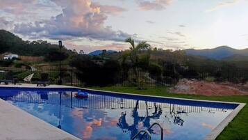 Villa, 5 Bedrooms, Accessible, Smoking | Pool