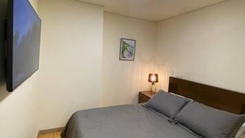 Apartment, 2 Bedrooms, Accessible