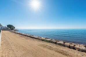 Na praia