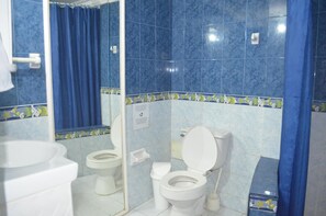 Bathroom - Posada Cocos Place (San Andrés)