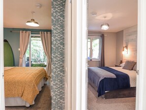 4 chambres, décoration personnalisée, ameublement personnalisé