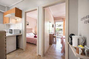 Family Quadruple Room, Balcony, City View | Free WiFi