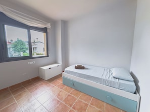 3 Schlafzimmer, Bügeleisen/Bügelbrett, WLAN, Bettwäsche