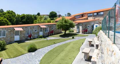 Zimmer 'Casa Jardín Habitación Triple L' mit privatem Pool, Terrasse und gemeinsamem Garten