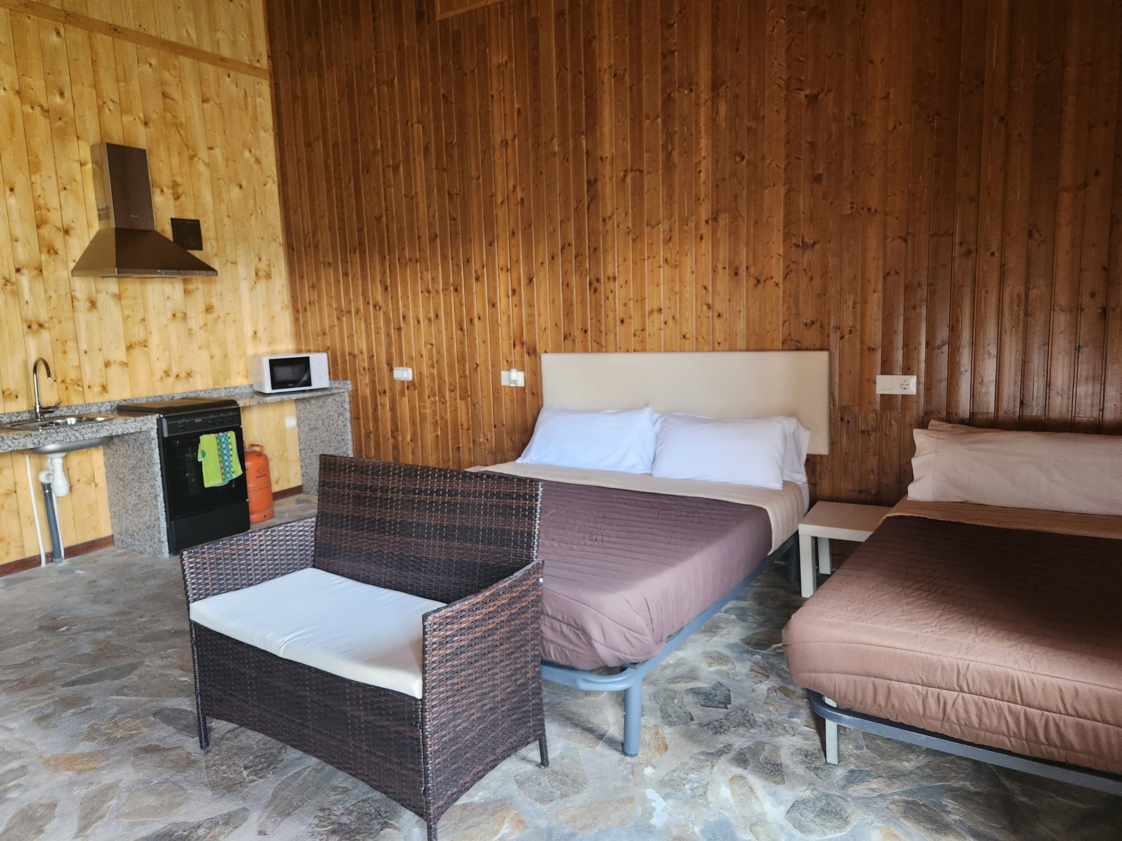 1 quarto, roupa de cama