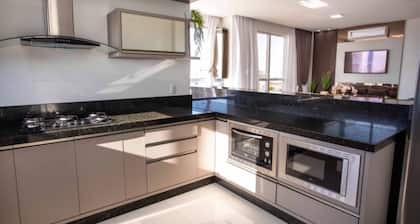 High standard apartment in Meia Praia for 15 people, pet friendly, 3 parking spaces