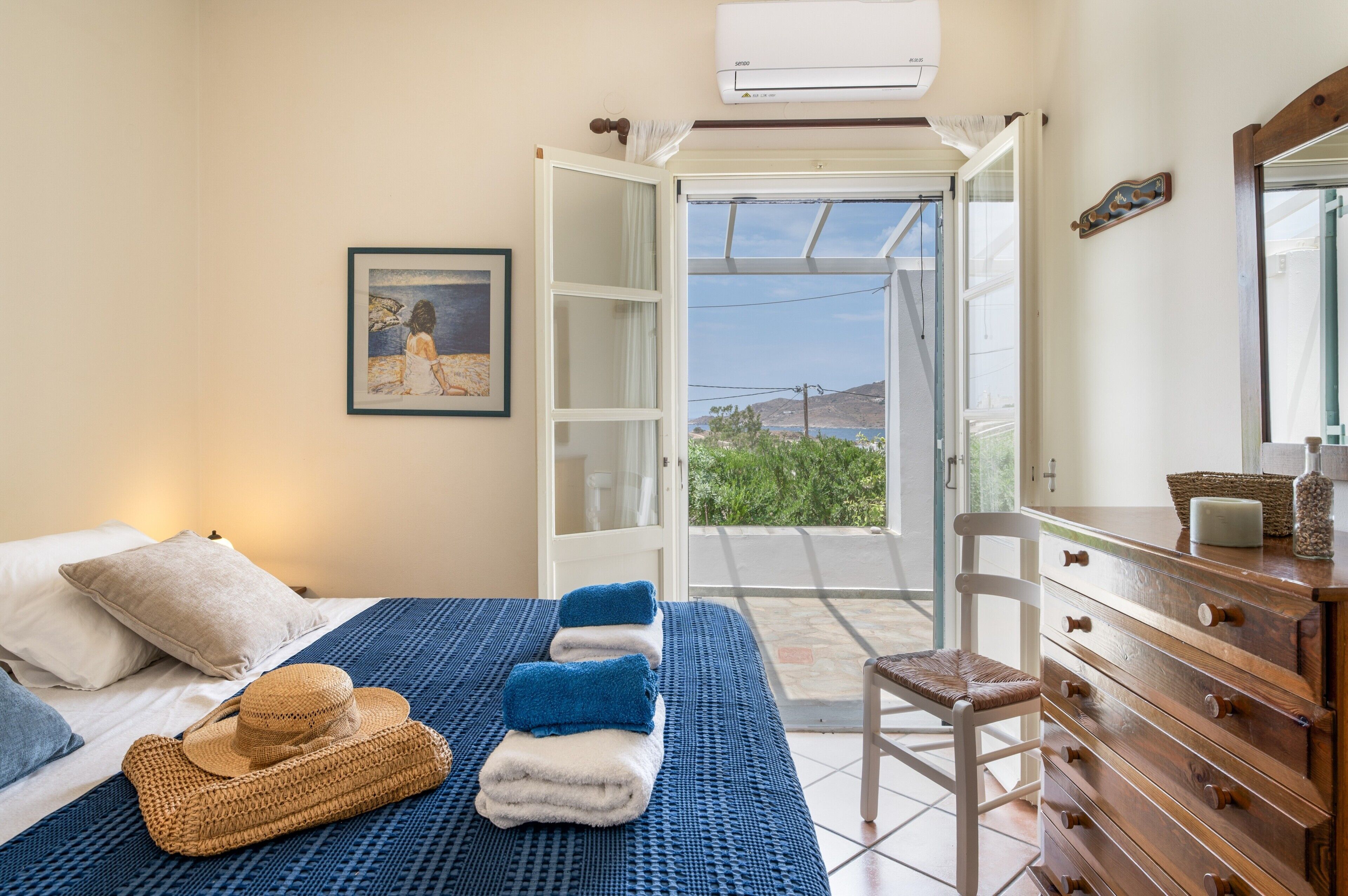 4 chambres, fer et planche à repasser, Wi-Fi, draps fournis