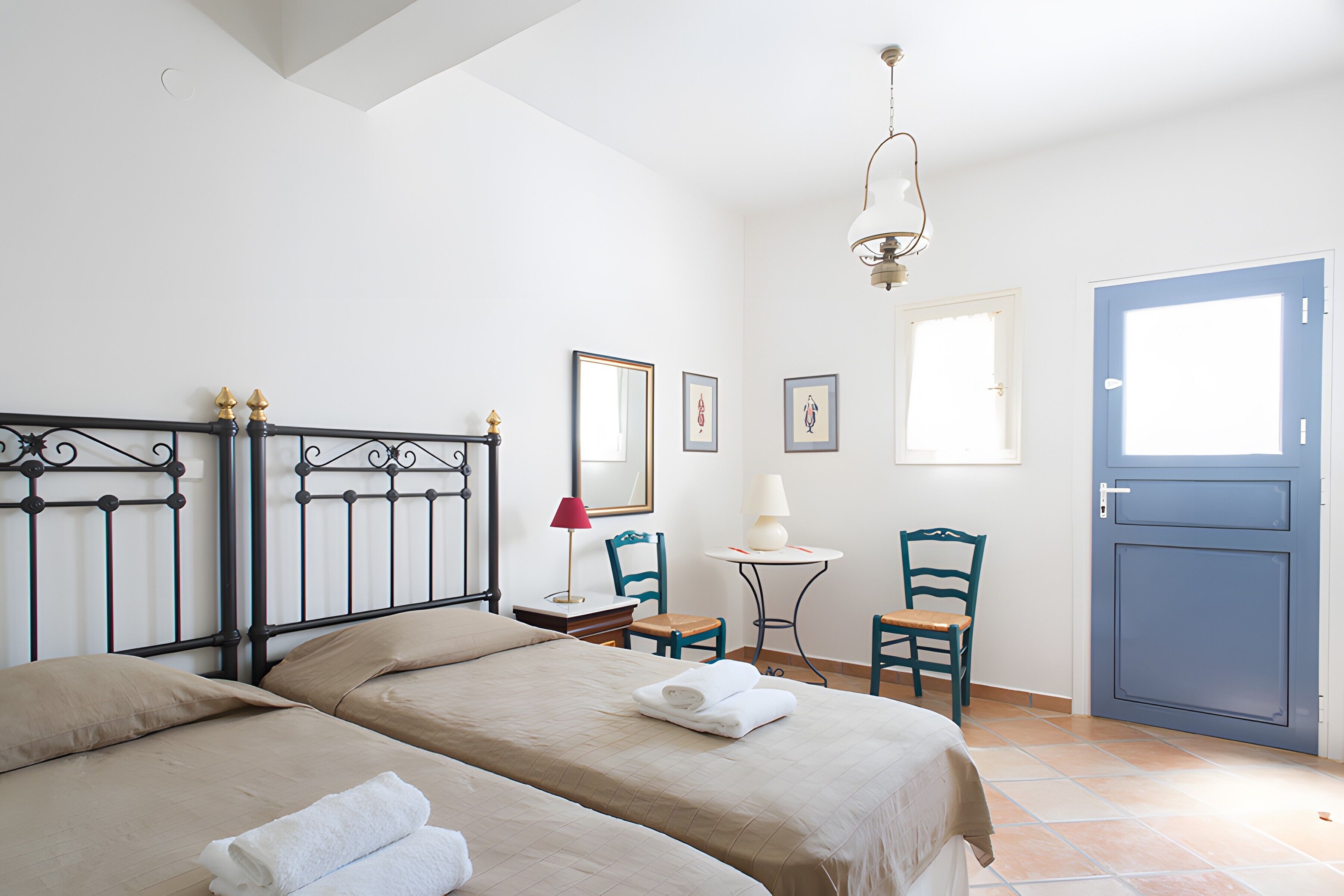 4 Schlafzimmer, Bügeleisen/Bügelbrett, WLAN, Bettwäsche